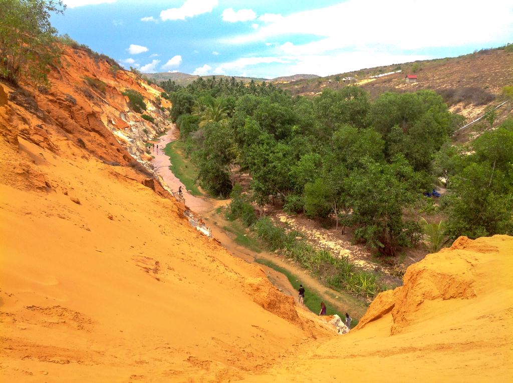 Is it worth visiting Mui Ne Vietnam? Things to do Mui Ne Vietnam? Fairy Stream Mui Ne