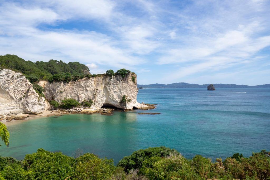 Cathedral Cove walk in Coromandel New Zealand